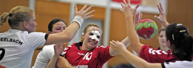 Sarah Fortin von der HSG Meienheim/No...all) erzielte im Derby einen Treffer.   | Foto:  Bettina Schaller