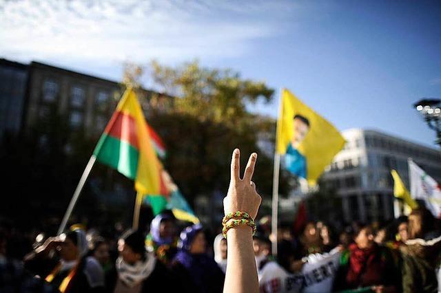 Stuttgart: 10.000 Menschen protestieren gegen den IS-Terror