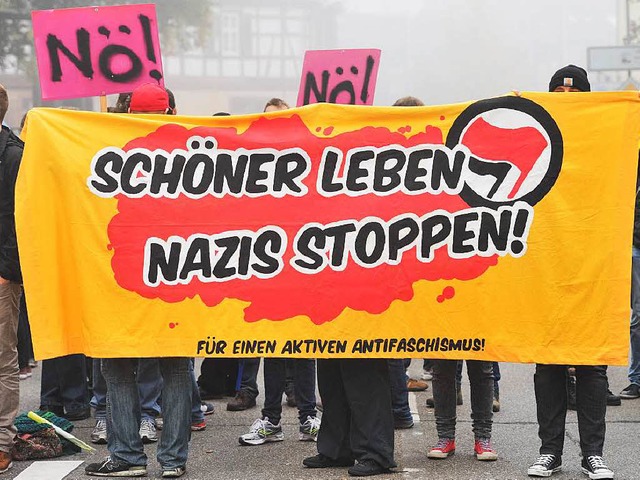 Demo gegen rechts.  | Foto: dpa