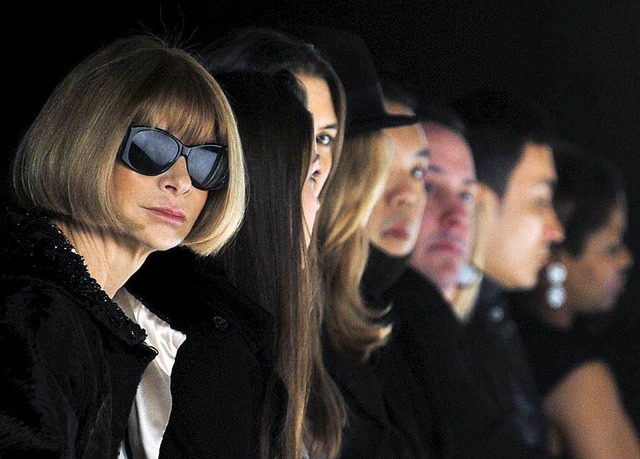 Anna Wintour bei einer Modenschau  | Foto: dpa