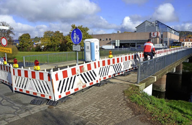 Die Sandomierz-Brcke ist derzeit noch... ins Frhjahr geschoben werden mssen.  | Foto: Gerhard Walser