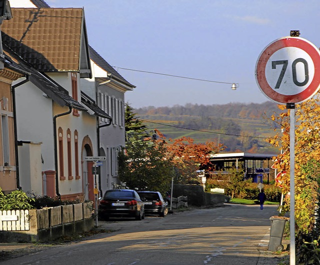 Neues Verkehrsschild in der Bischoffinger Bacchusstrae  | Foto: Herbert Trogus