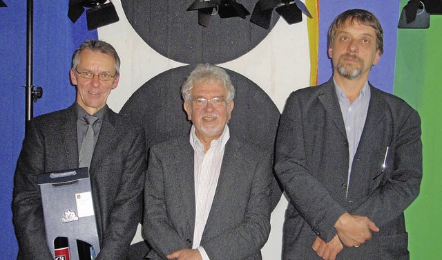 Sprachbegeistert: Holger  Kersten,  He...r und  Wolfgang Hochbruck (von links)   | Foto: privat