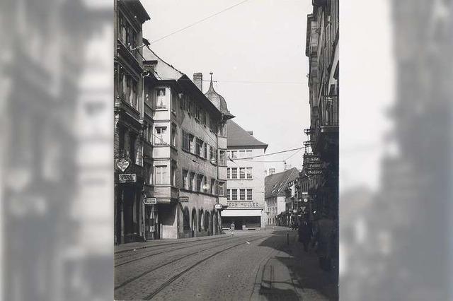 Wie Bilder vor der Freiburger Bombennacht beim Wiederaufbau halfen