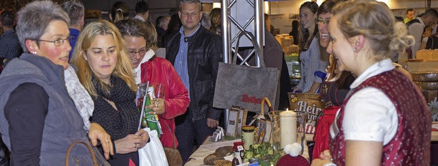 Am Stand der HTG (von rechts): Sarah W...Der Schwarzwald war optimal vertreten.  | Foto: Wilfried Dieckmann