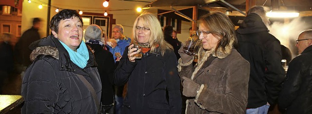 Die Woche haben etliche Kippenheimer im Rathaushof ausklingen lassen.    | Foto: sandra decoux-kone