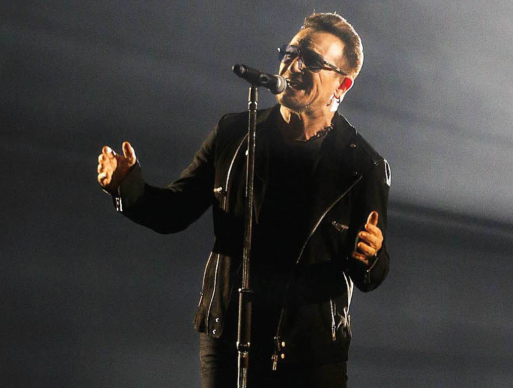 Bono, Leadsnger von U2