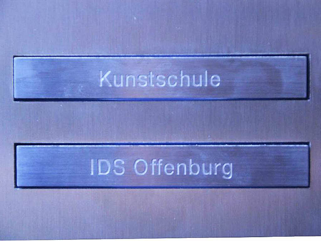 Das Klingelschild an der Villa Bauer Das Klingelschild an der Villa Bauer