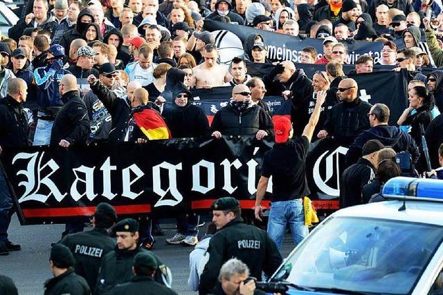 Polizei verhindert Hooligan-Konzert in Basel