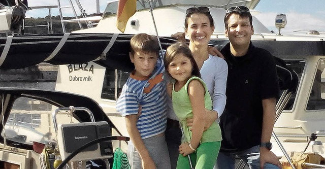 Familie Hormuth auf ihrem Segelschiff und <ppp></ppp>  | Foto: privat