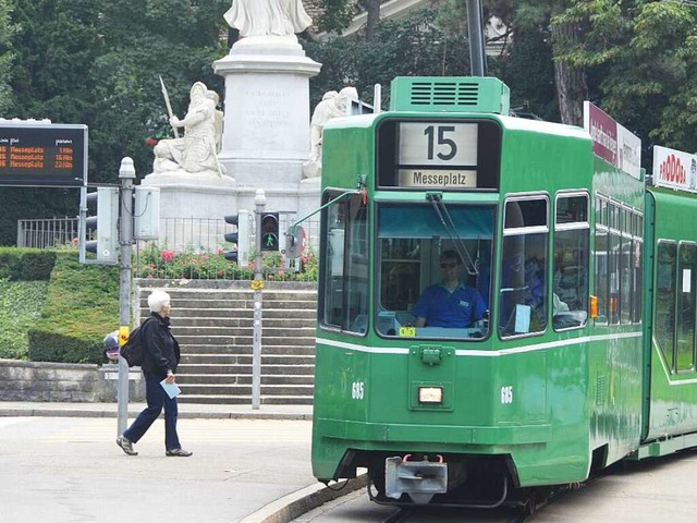 Eine Basler Straenbahn der Linie 15.  | Foto: Benedikt Mller