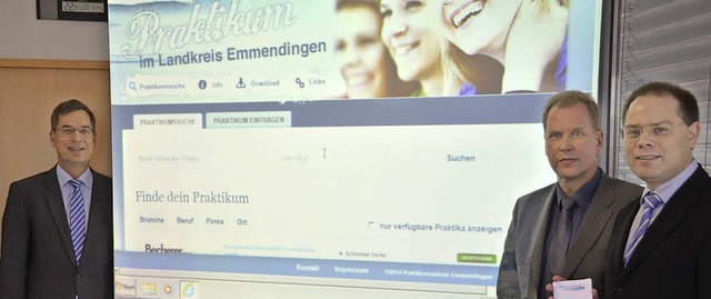 Praktikumsbrse: Hanno Hurth, Thorsten... links) stellen die neue Homepage vor.  | Foto: Marius Alexander