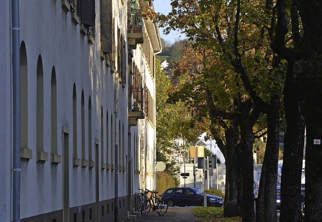 Ein Gebudekomplex an der Gretherstra...ach und nach mit Flchtlingen belegt.   | Foto: Sabine Ehrentreich