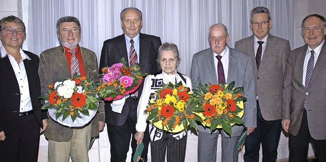 Geschftsfhrerin  Heidi Lehmann (von ...tsratsvorsitzender Hans-Jrg Seibert.   | Foto: heidi fssel