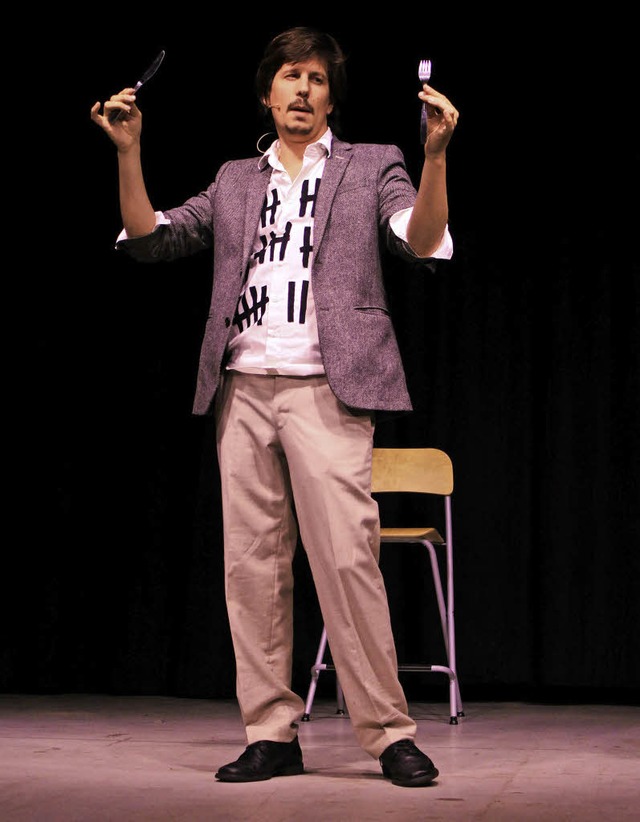 Ken Bardowick bei seinem Auftritt in Zarten   | Foto: Lara Walter