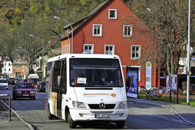 Bei der Linie 18 nach Ebnet gibt's Kritik am Fahrplan und der Fahrzeuggre