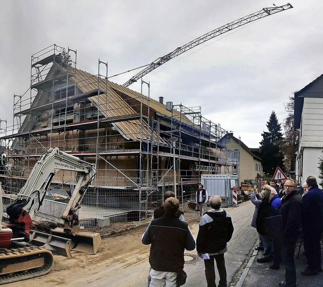 In kurzer Zeit ist das Haus der Famili...wald gewachsen. Baubeginn war im Mai.   | Foto: Sebastian Wolfrum