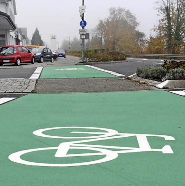 Radweg an der Einmndung der Bhlstrae   | Foto: Lauber