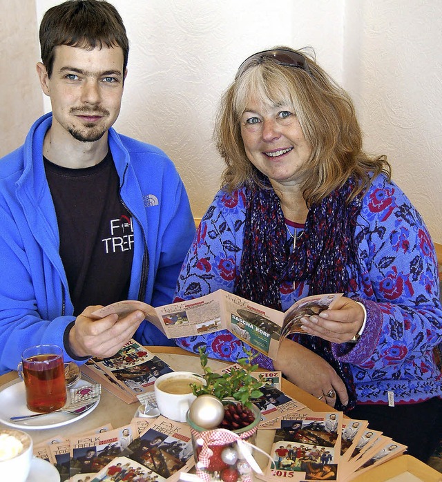 Jan Hagemoser (2. Vorsitzender) und Gu...f, prsentieren das Programm fr 2015.  | Foto: Claudia Renk