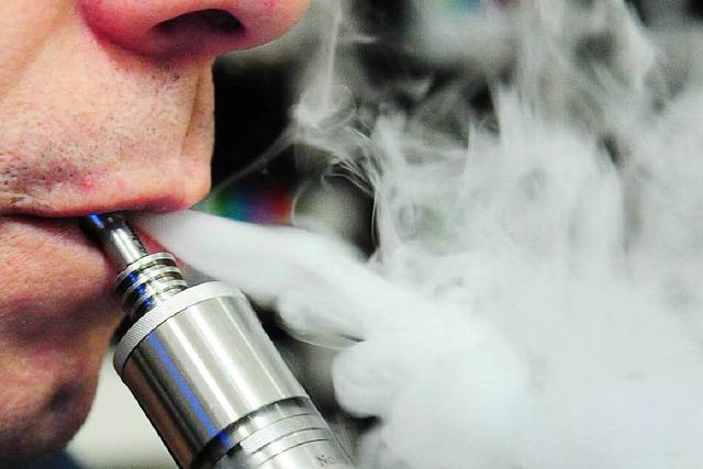 Keine Arzneimittel: E-Zigaretten sind weiter frei käuflich