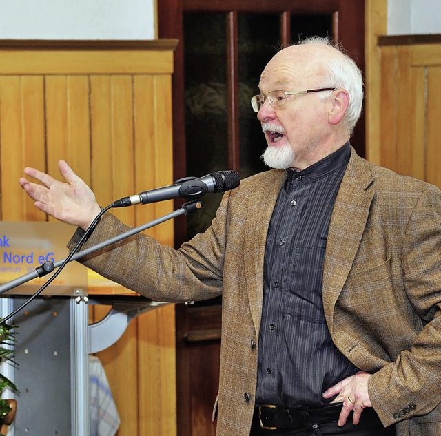 Konrad Kunze hielt in Simonswald einen seiner interessanten Vortrge.   | Foto: Horst Dauenhauer