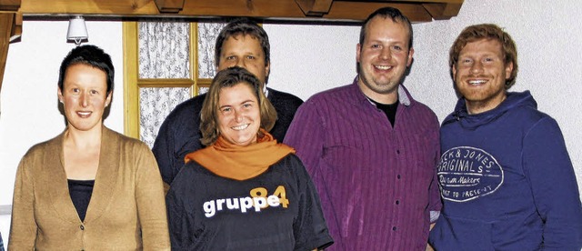 Der neue Vorstand der Gruppe 84 (v.l.)... und Patrick Gemeinder als Beisitzer.   | Foto: Molitor