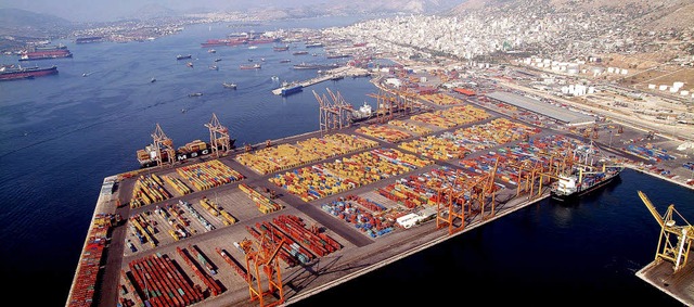 Der Hafen von Pirus bei Athen  | Foto: dpa