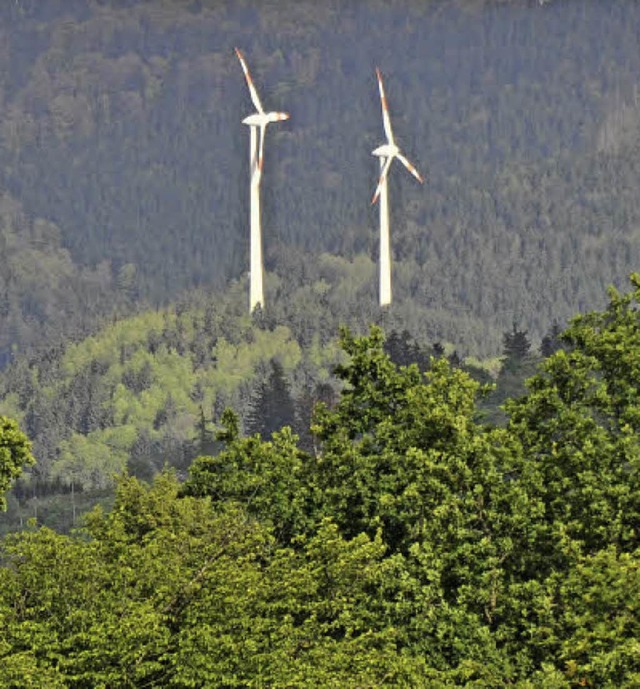 Windkraftanlagen wie hier an der Holzs... man immer noch selten in der Region.   | Foto: Julius Steckmeister