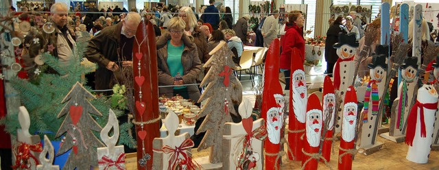 Gut besucht war der Bazar der Landfrauen in der Glottertler Eichberghalle.   | Foto: Christian Ringwald