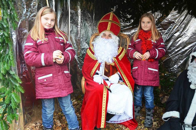 Auch der  Nikolaus wird wieder  auf de...sacher Weihnachtsmarkt  zu  Gast sein.  | Foto: Agnes Pohrt