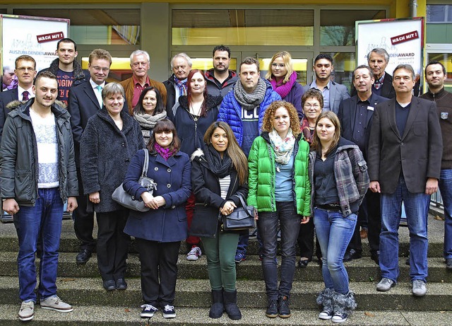 Teilnehmer, Testkufer und Organisatoren des Auszubilden-Award 2014  | Foto: Thomas Loisl Mink