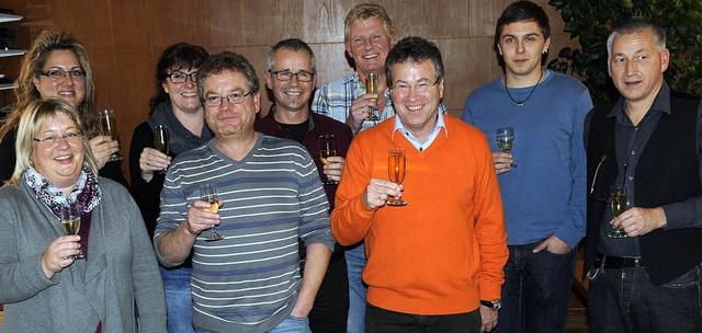 Anlsslich des zehnten Geburtstags der...lieder zu einem Glas Sekt eingeladen.   | Foto: Dietmar Noeske