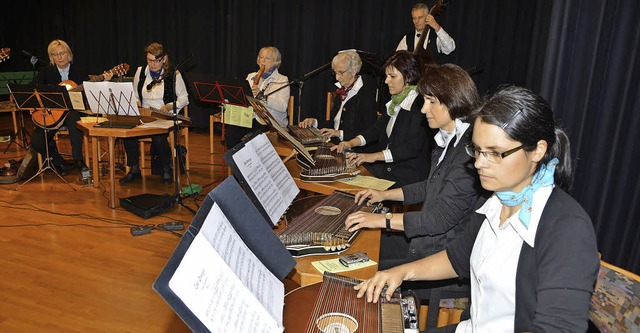 Endingen. Die Saitenmusikerinnen- und ...hrung des Konzert zum Sonntagskaffee.  | Foto: Roland Vitt