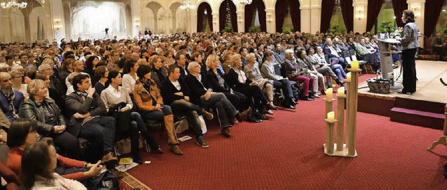 600 Zuhrer kamen zum  Vortrag von Petra Schchtele-Philipp  | Foto: Europa-Park