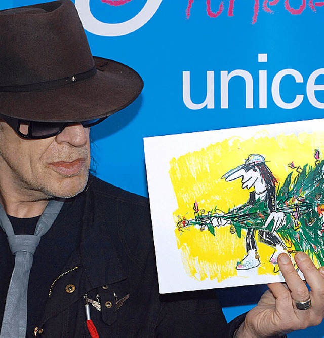 Udo Lindenberg mit Karte  | Foto: dpa