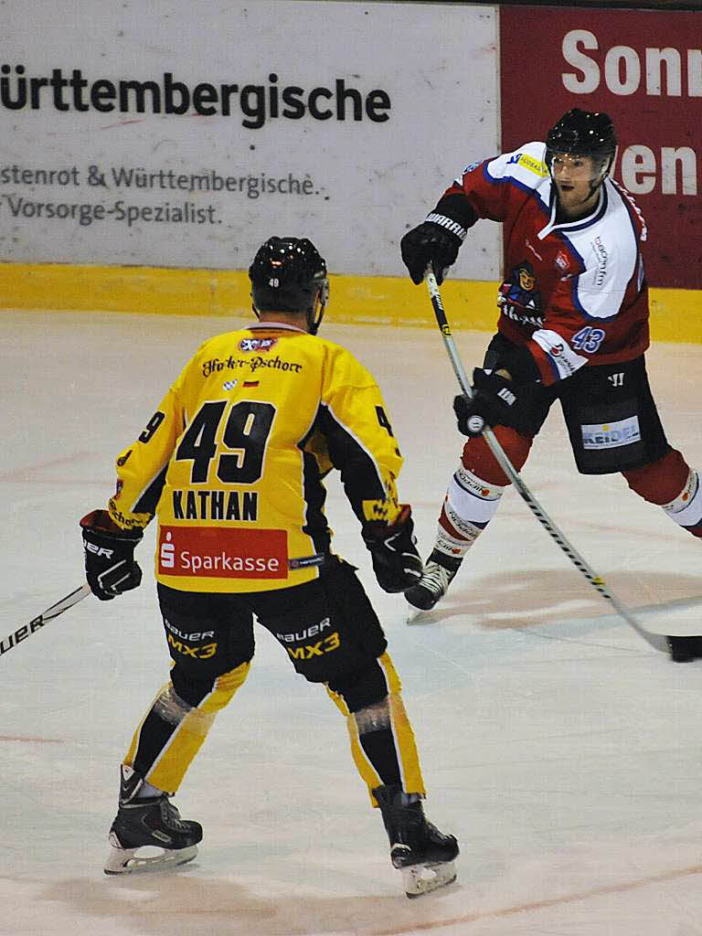 Der EHC Freiburg schlgt Tlzer Lwen mit 6:0