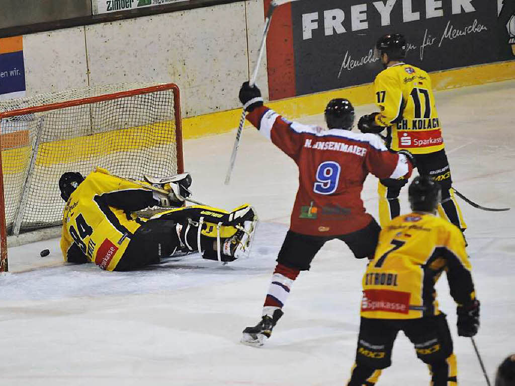 Der EHC Freiburg schlgt Tlzer Lwen mit 6:0