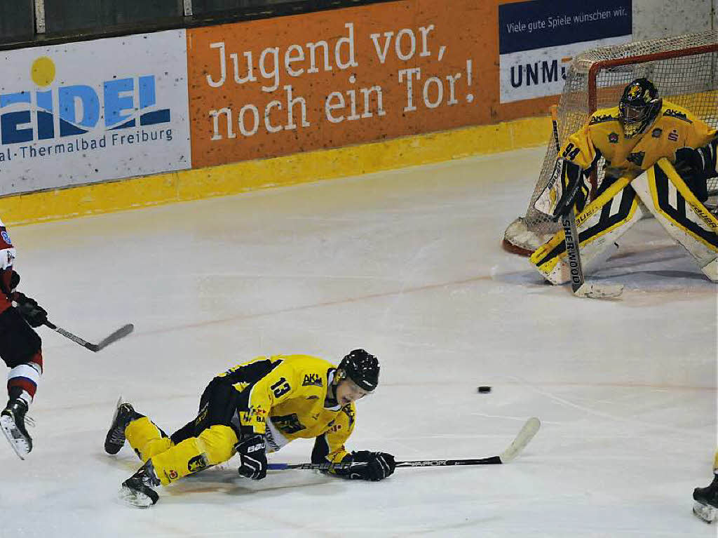 Der EHC Freiburg schlgt Tlzer Lwen mit 6:0