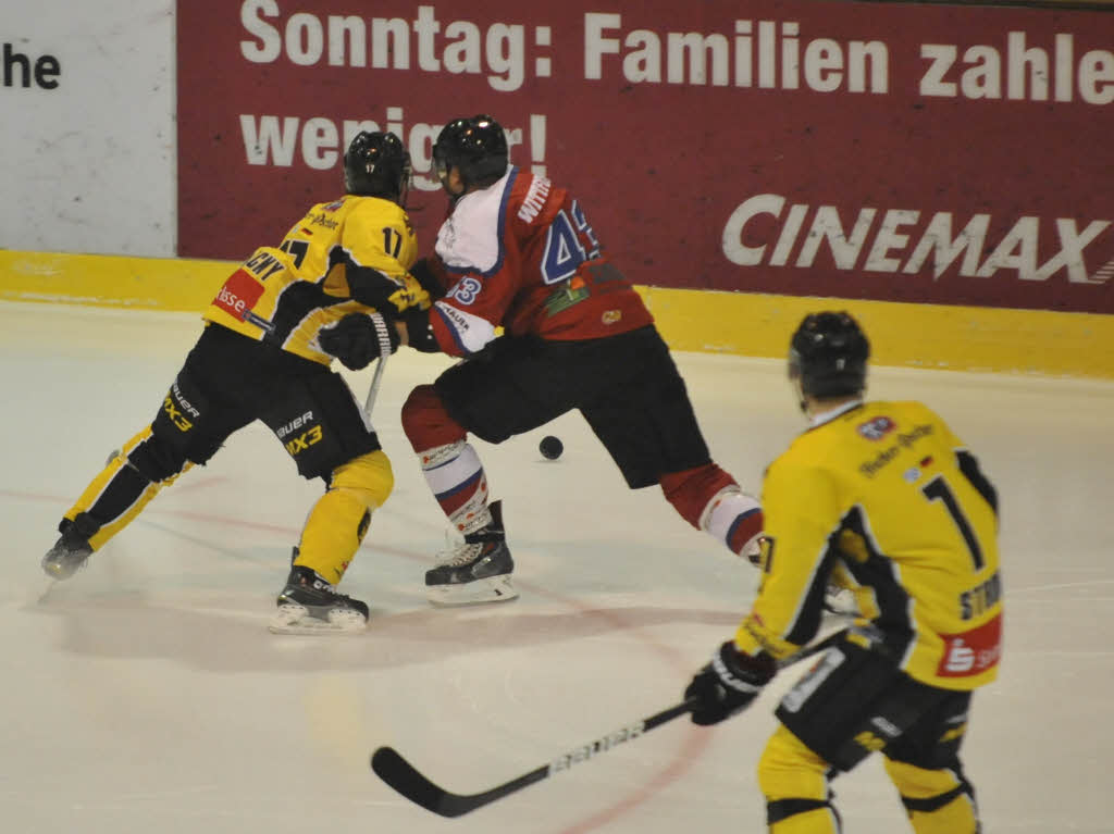 Der EHC Freiburg schlgt Tlzer Lwen mit 6:0