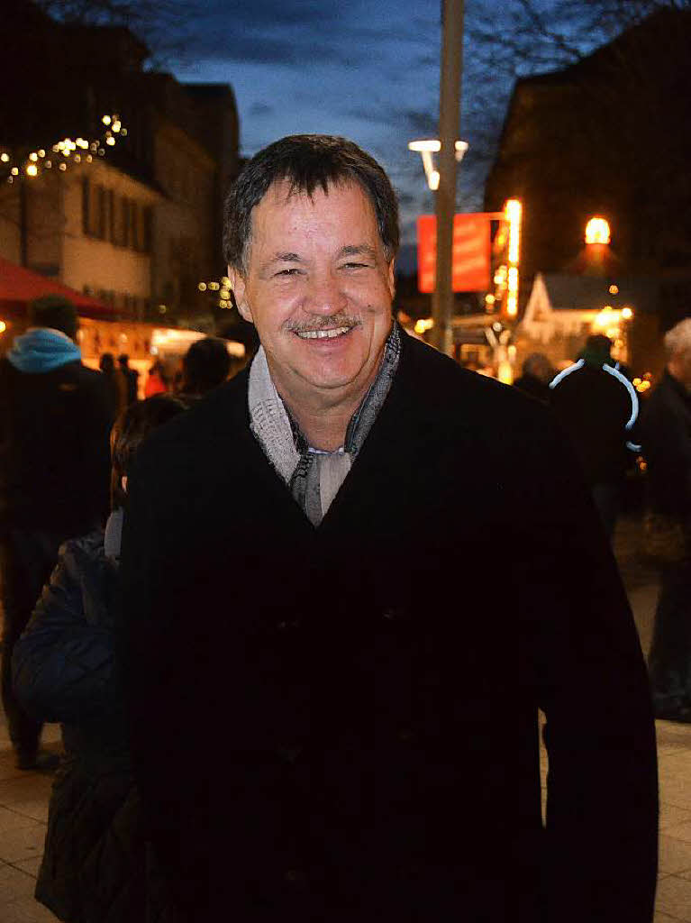 Weihnachtsmarktorganisator Dieter Maier freut sich ber den Erfolg.