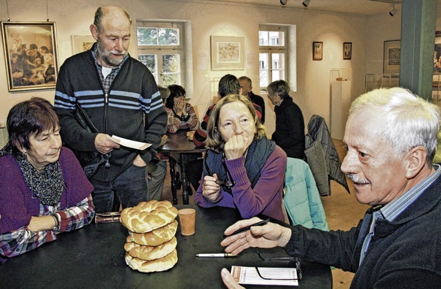 In Dggingen wird an Silvester um Neuj...tgbauer und Wolfgang Gassenschmidt.    | Foto: Molitor