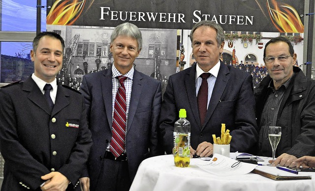 Besuch aus Stuttgart: Innenminister Re...eordnetem Christoph Bayer (von links).  | Foto: Ruther