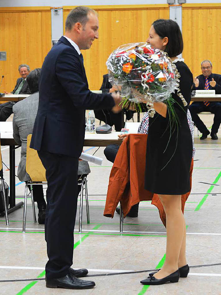 Blumen vom Handerker- und Gewerbeverein fr die Lebensgefhrtin von Tobias Benz, Lisa Etges