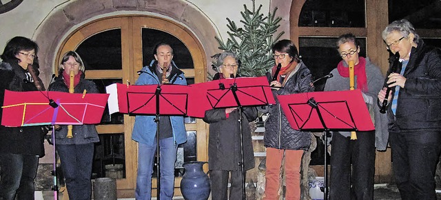 Fltenmusik und Besinnliches gab es zu...skalenders am Montagabend in Endingen.  | Foto: Ruth Seitz