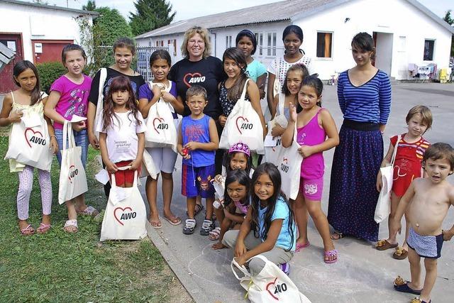 Spenden bringen Kinder zum Lcheln