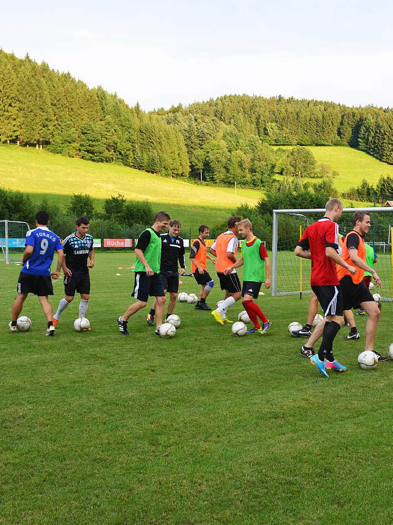 Ballfhrung auf engstem Raum – Training beim SV Biederbach