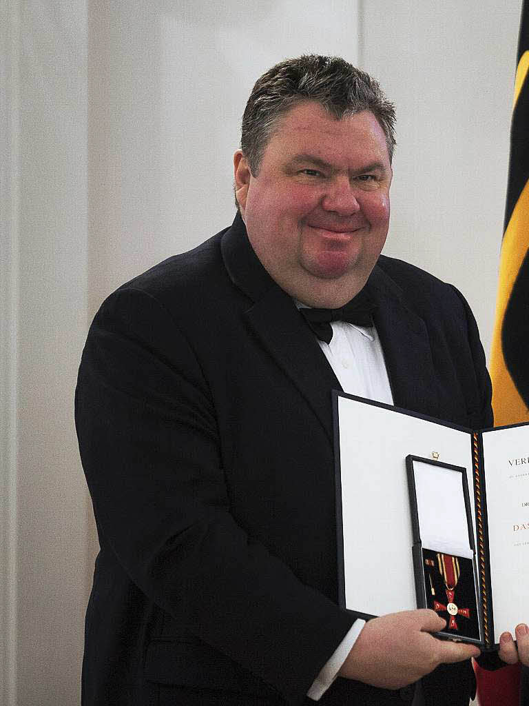 BZ-Herausgeber Christian Hodeige wurde mit dem Bundesverdienstkreuz ausgezeichnet