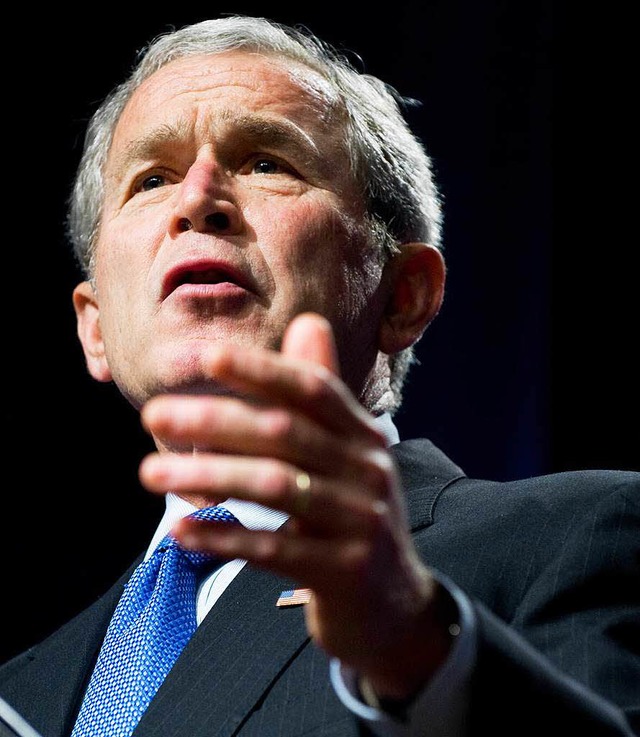 Der ehemalige US-Prsident George W. Bush verteidigt die Verhrmethoden der CIA.  | Foto: AFP