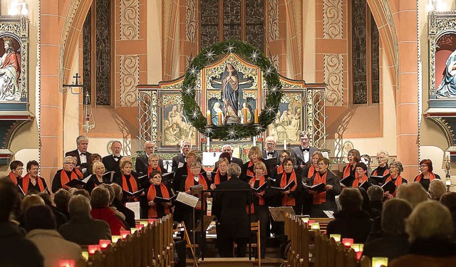 Der Kirchenchor Buchenbach bei seinem Konzert in St. Blasius.   | Foto: Martin Mller