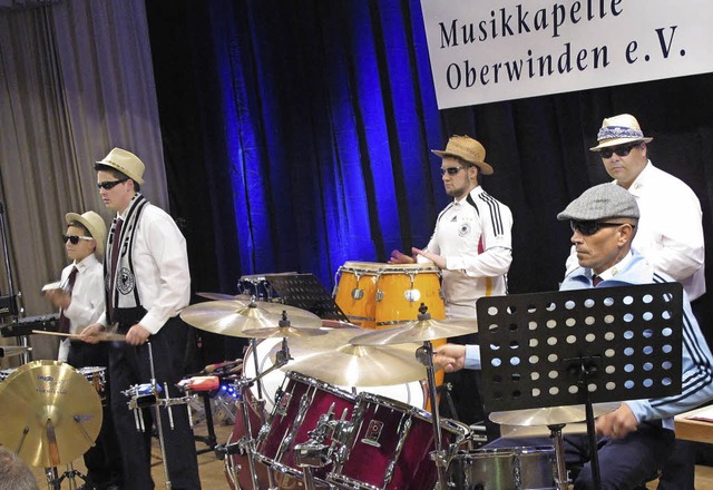 &#8222;Samba di Janeiro&#8220; und and...ie Musikkapelle Oberwinden ebenfalls.   | Foto: Helmut Hringer